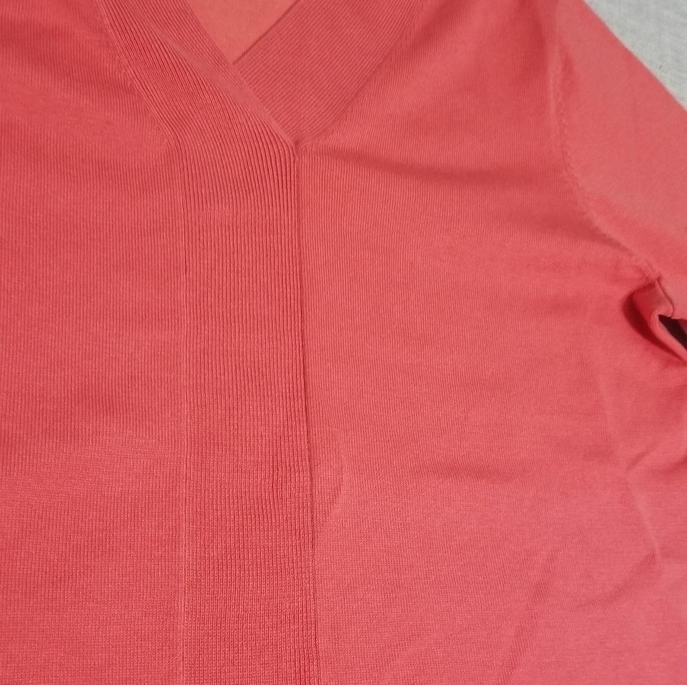 PENDLETON Short Sleeve V-neck, Color Orange, Size XS - Picture 7 of 7